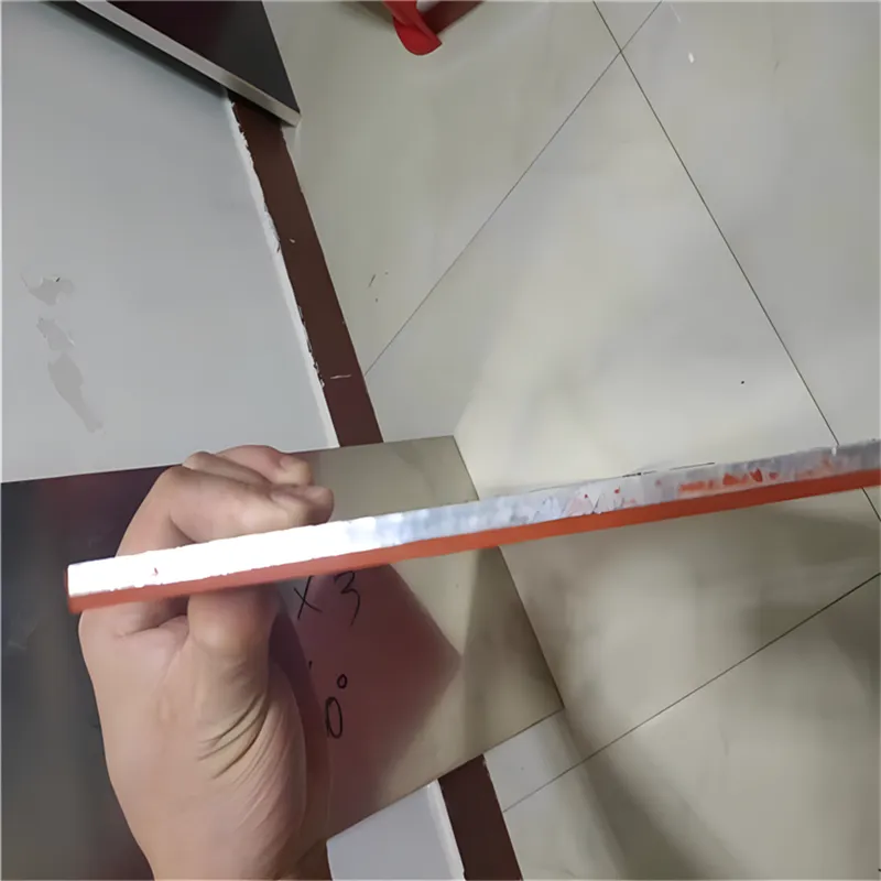 铝面红色胶 使用表层红胶 背面铝基 面部白胶 耐高温350-250