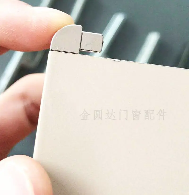 锌合金小护角断桥铝小包角古铜色铝材包边角盖码