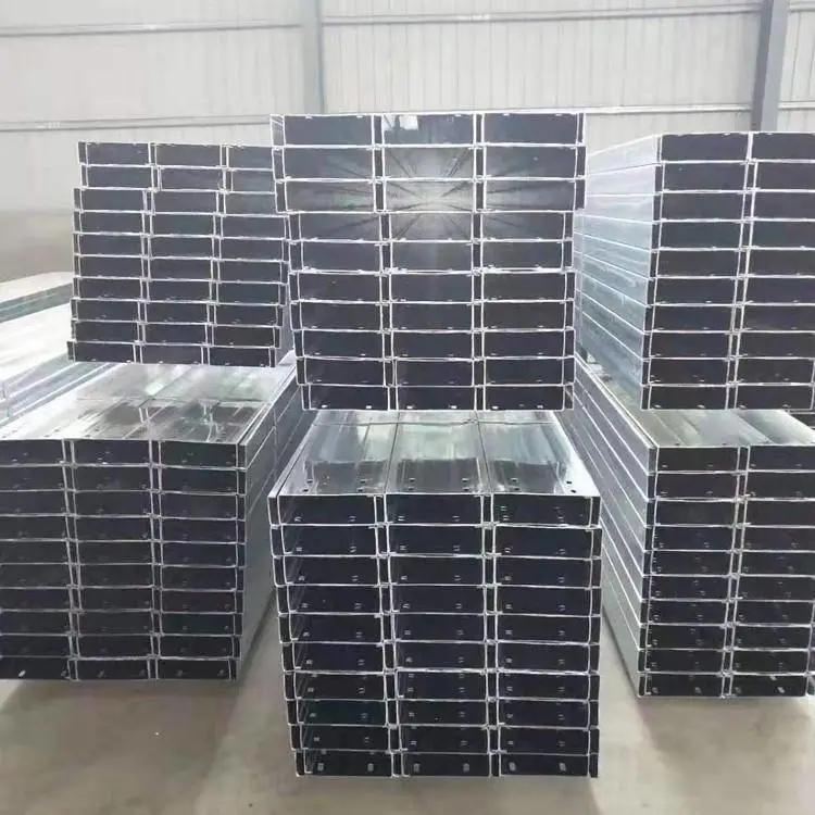 重庆100*40*20檩条C型钢 重庆C型钢规格表 重庆C型钢加工厂