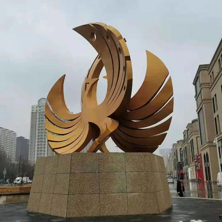 不锈钢地产雕塑厂家定制