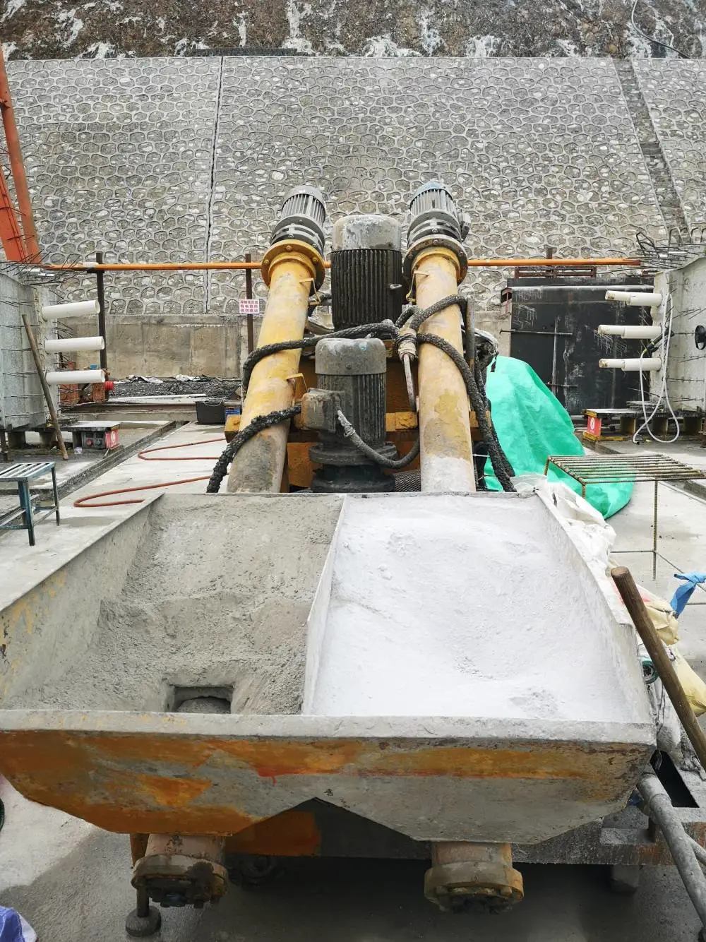 双组份修补砂浆公路桥梁注浆混凝土宝和汇辰二次加固修补