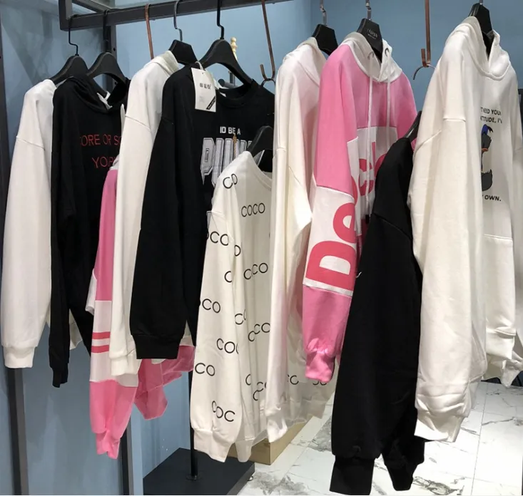 湖北襄樊库存一手卫衣货源服装地摊货批发网套头t恤长袖新款