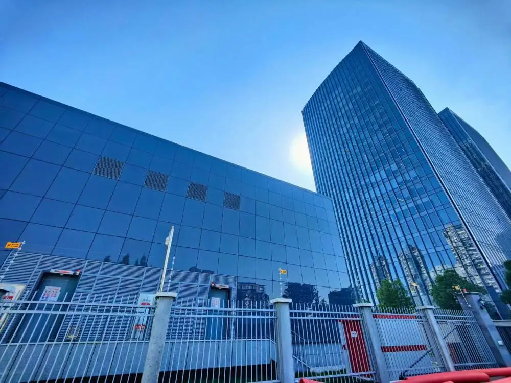 建筑门窗TPS中空隔热钢化玻璃