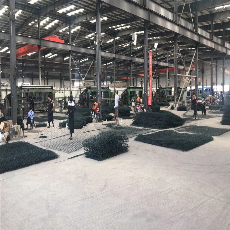 边坡安全石笼网防护 水利工程铅丝石笼网箱尺寸 包塑石笼网的作用及使用