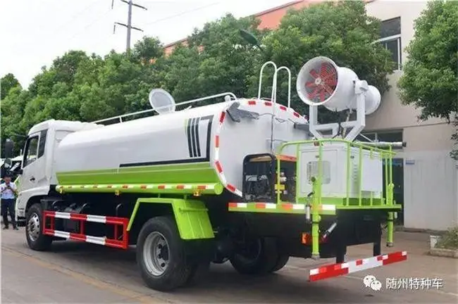 东风D9喷洒车介绍