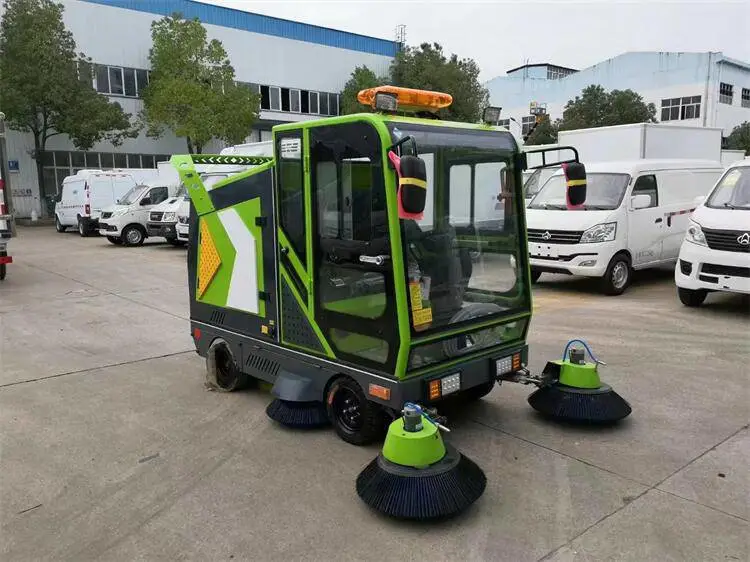 淄博负压吸尘车 进口山猫清扫车 杭州电动扫地车价格行情