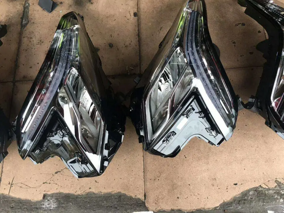 凯迪拉克SLS SRX CTS ATS XTS 凯雷德大灯 气囊游丝 前杠 中网