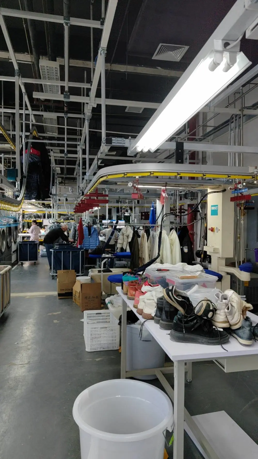 厂家供应 刷脸取衣 智慧工服+|24小时自助取送工服