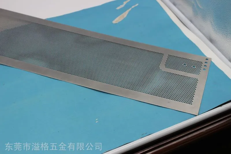 黄江蚀刻厂,黄江铝材蚀刻加工资讯