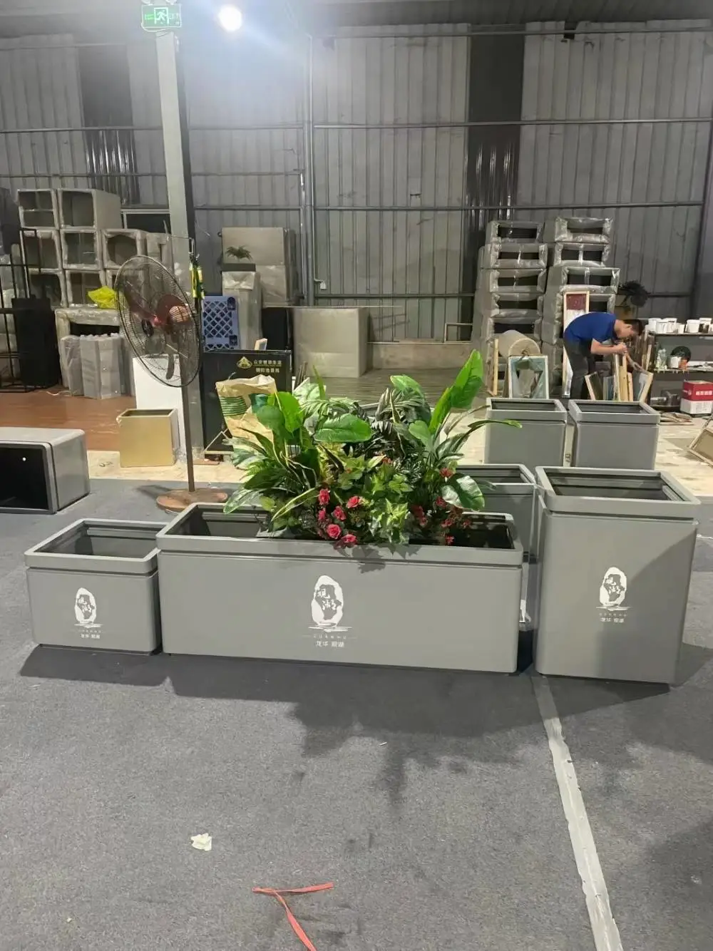 颐合 304不锈钢金属铁艺花箱 户外阳台绿化种植槽 结实耐用 来图加工