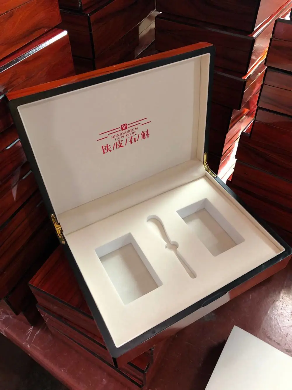 甘肃腰刀木盒包装厂家 红酒木盒包装 木盒子
