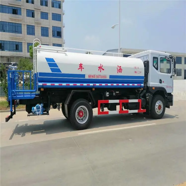 带雾炮的洒水车楚胜洒水车报价
