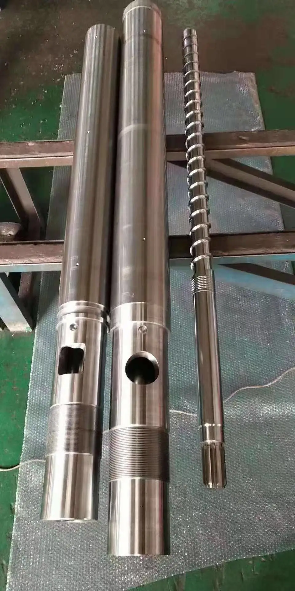 百赞55T双合金炮筒+DC53螺杆