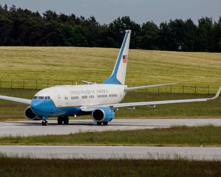 上海出口美国加拿大墨西哥大件fba空运运费查询 移民搬家价 格表