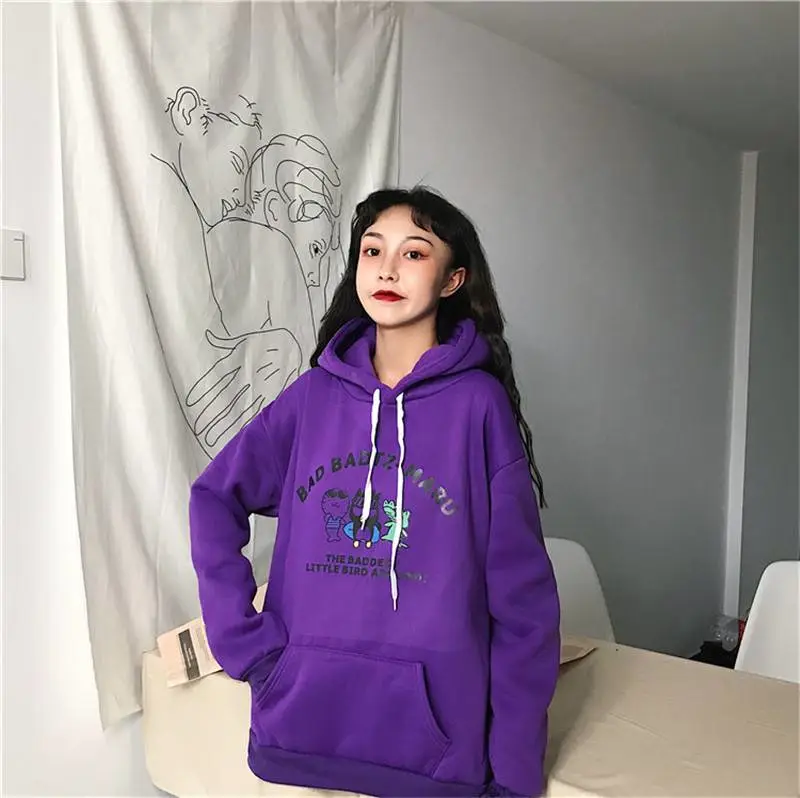 甘肃陇南女款韩版卫衣昆明2元服装批发女士秋装长袖T恤