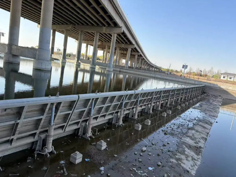 河道水力自控翻板闸门 60*3米钢坝闸门 钢制闸门