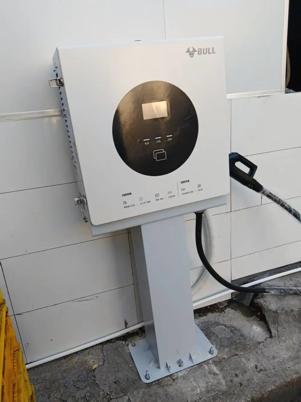 全场景智能防护 公牛 40KW 单枪快充 安全更可靠
