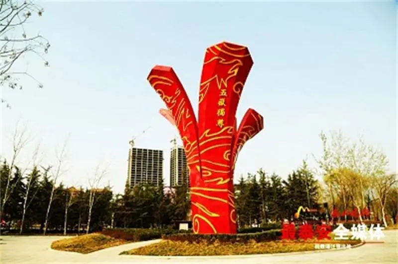 山东邦德专业制作雕塑，不锈钢雕塑等。