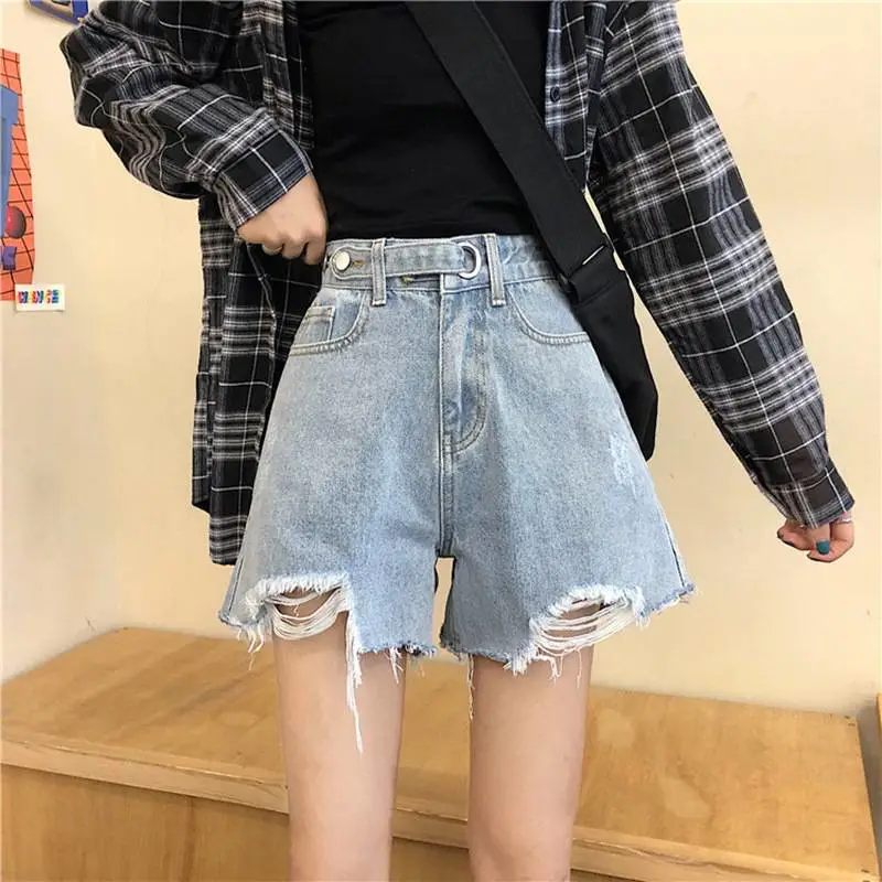 元店的进货渠道夏季三分裤短裤清货成都5元服装批发