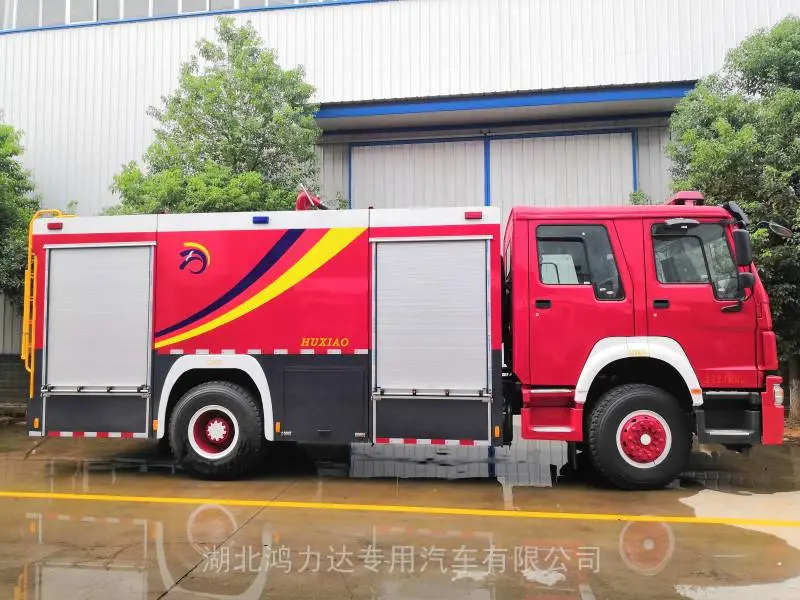 河北10方干粉消防车用于厂区火灾扑救提升应急处置能力