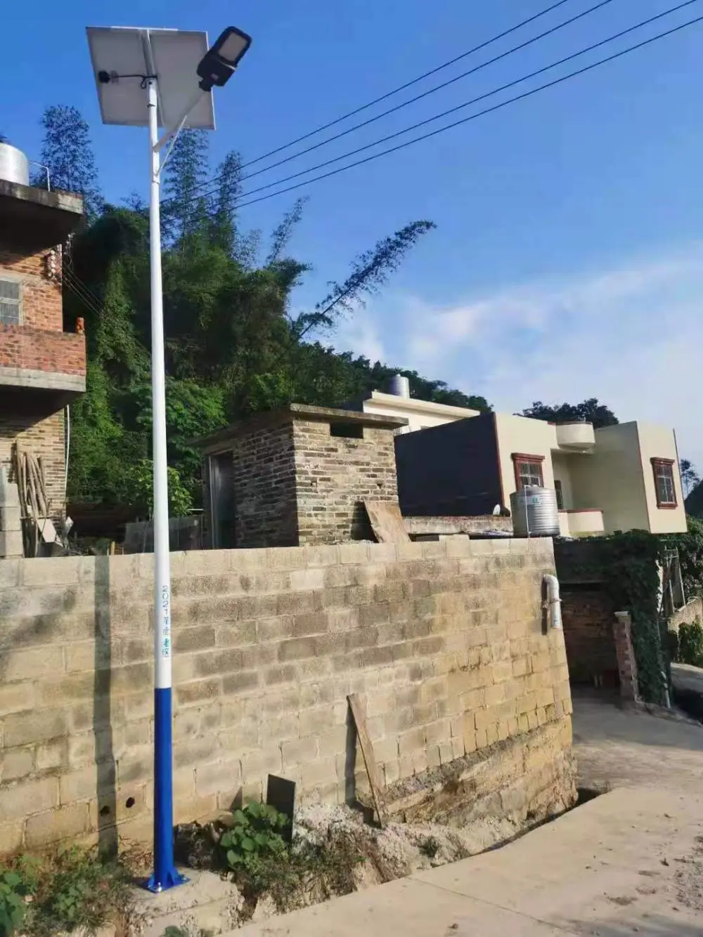 贺州平桂高杆路灯杆能小区广场节能农村道路照明灯杆来图定制