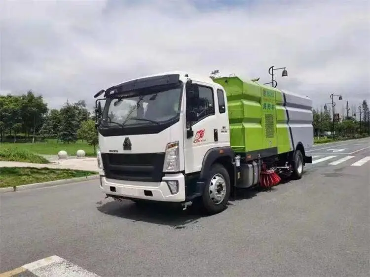 电动扫地车图纸 黑龙江扫地车配件 中联重科5吨洗扫车图片