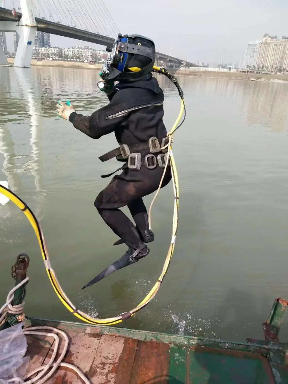 宁波管道清淤大型污水沉淀池清理收费合理市政合作单位