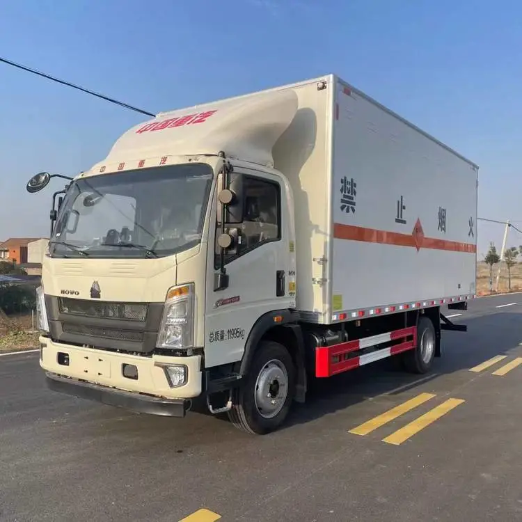 江铃皮卡3米废物运输车2类危险品厢式车新款质优