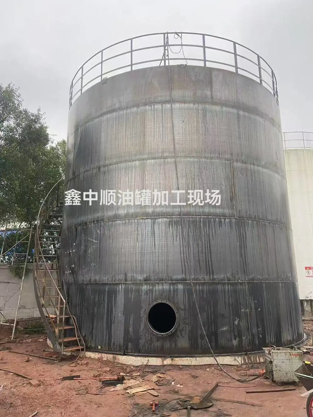 304不锈钢不锈钢加热罐加热油罐生产厂家鑫中顺容器