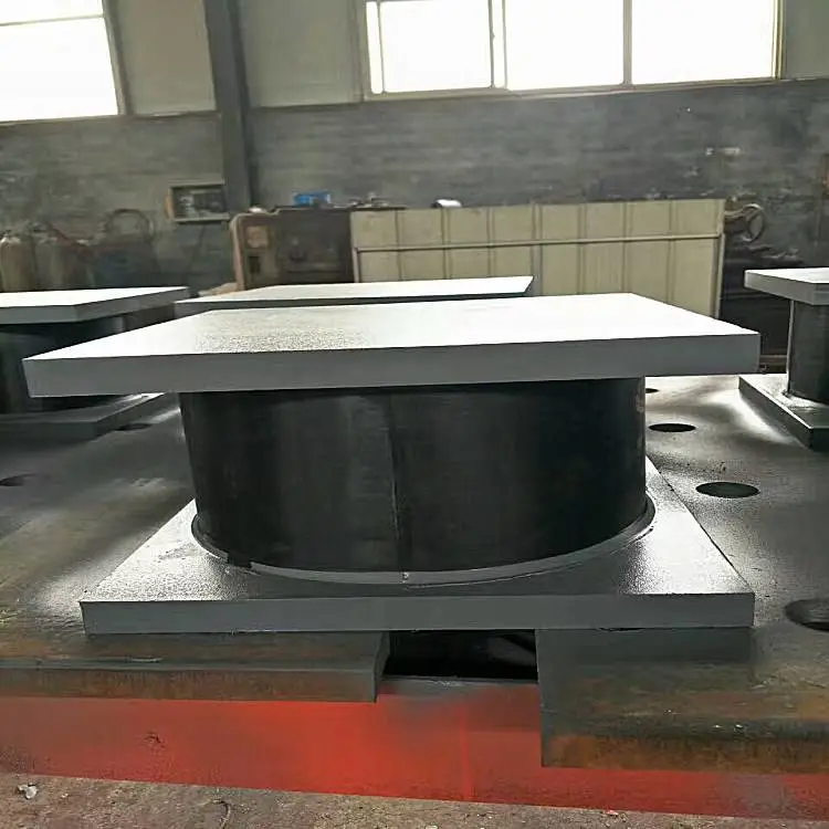阻尼隔震橡胶支座 四氟滑板橡胶支座 整体结构紧凑