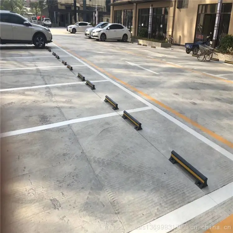 交通设施厂家供应永威地产压铸铝车位限位器 橡塑挡车器限位器 60cm橡胶车轮定位器