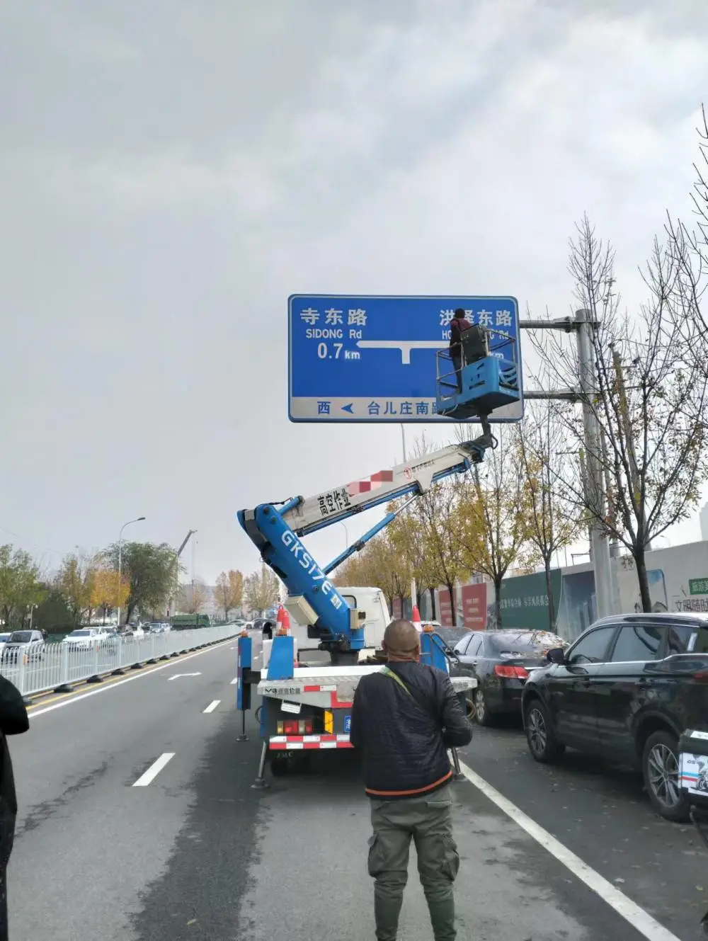 县级公路道路标识牌限行指路作用龙邦交通设施
