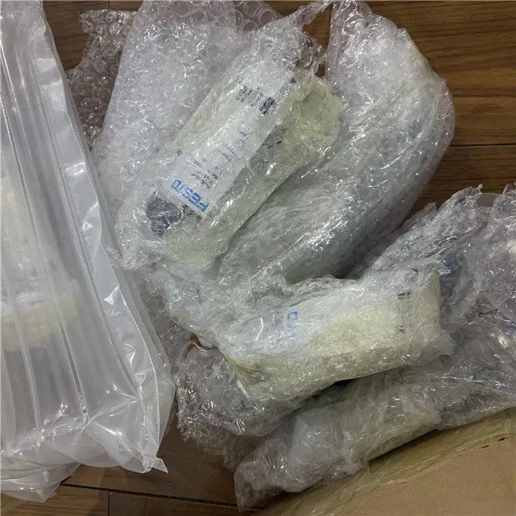 LT-M-0130-S-XL0202杰夫轮的外置位移传感器