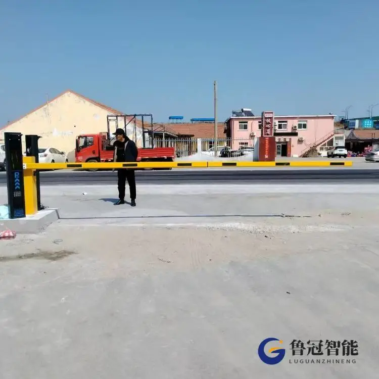 唐河县专业道闸安装门卫高速口挡车杆收费栏杆品质高效可靠