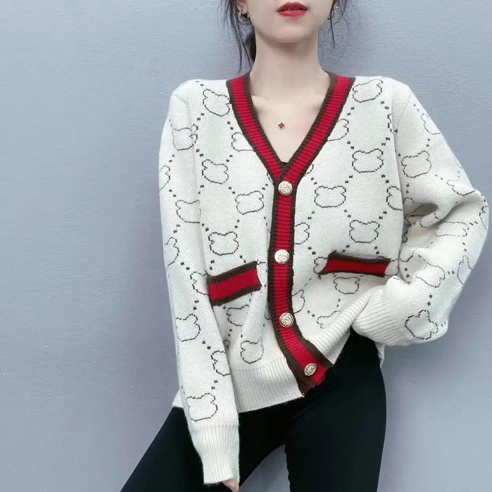 石家庄服装地摊货批发新款洋气撞色毛衣女士品牌服装尾货批发