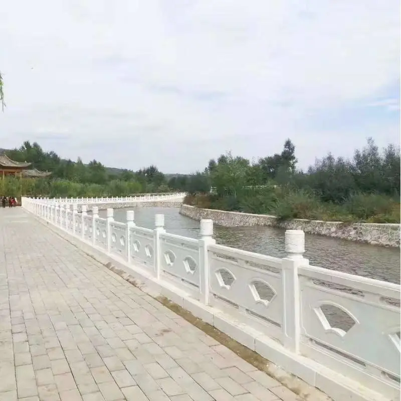 中珺建材市政园林水泥仿石护栏 景区河道建设钢筋混凝土大理石围栏