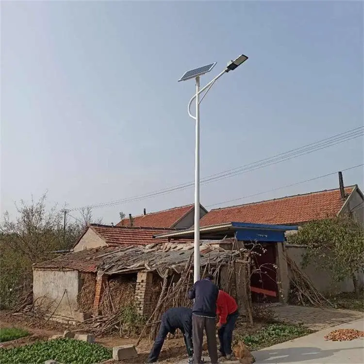 户外led太阳能路灯 大功率夜间照明灯头 可按需定制 热镀锌灯杆
