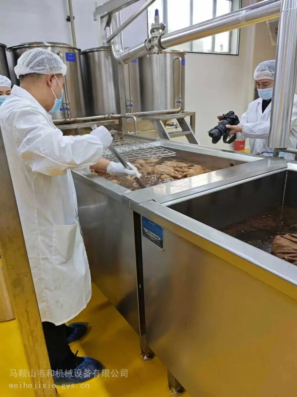 猪耳朵解冻漂烫燎毛设备 猪脚漂烫机 猪头卤煮加工生产线