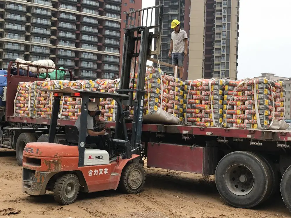 韶关水泥自流平材料家装家用施工公司