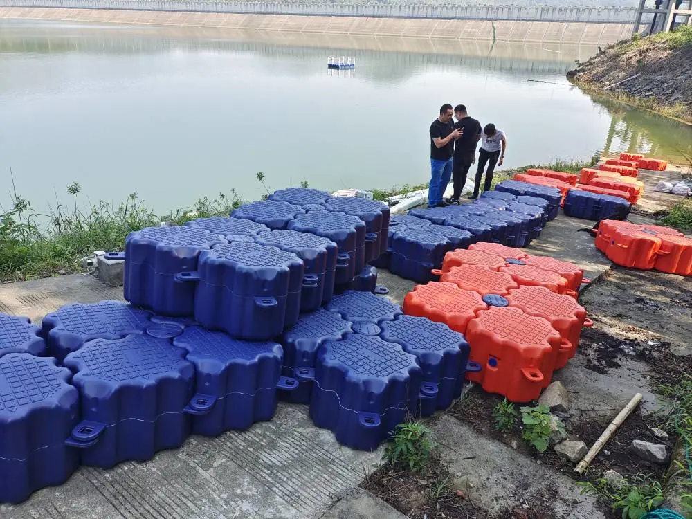 供应浮筒，浮体，浮箱，游艇码头浮动码头浮筒水上平台