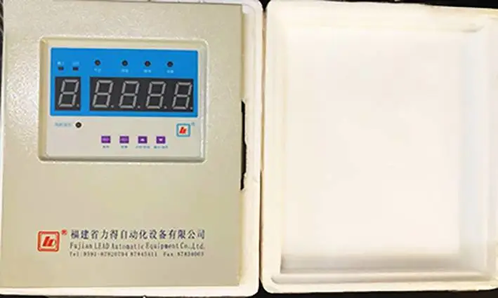 AK2002二路温度控制器说明书