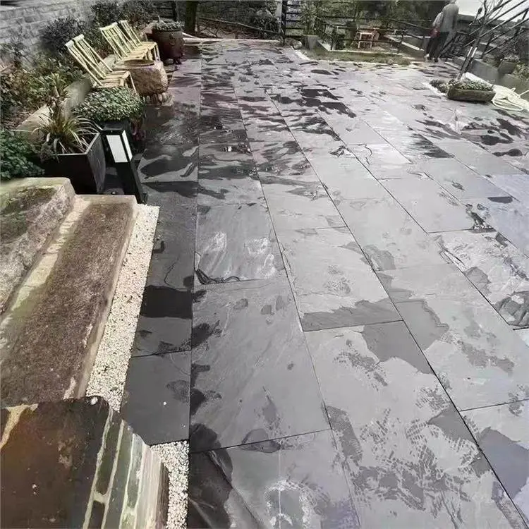 青灰色山皮石田园度假营造艺术氛围地铺石庭院
