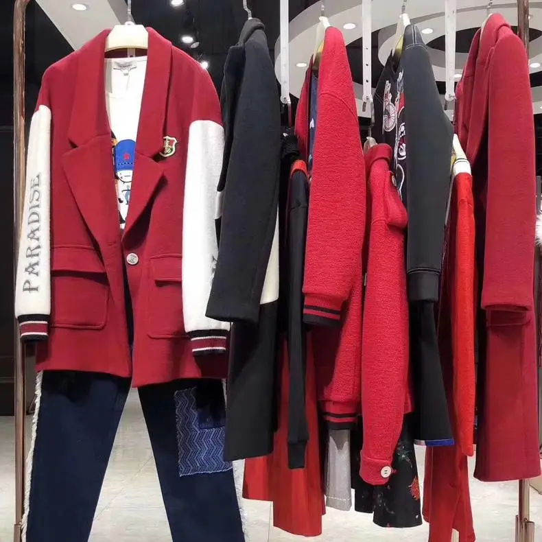欧点品牌折扣大衣派克羽绒服直播休闲山东泰安地摊服装批发尾货