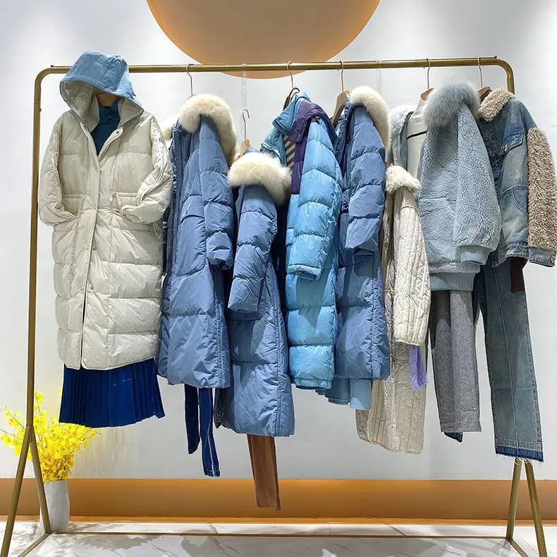 Gozo品牌折扣羽绒服羊绒大衣休闲直播安徽宣城服装货源网站批发尾货