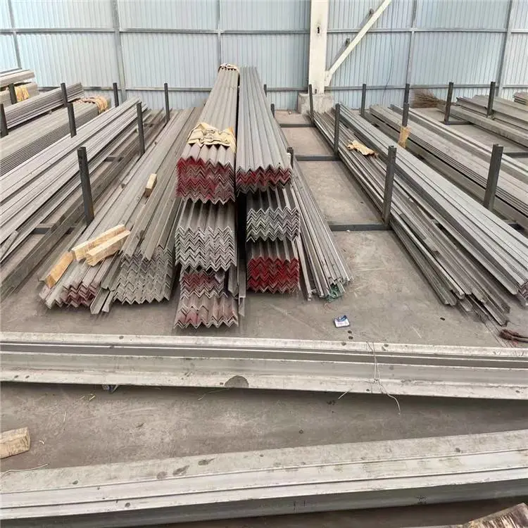 2205不锈钢槽钢热轧扁钢价格316L不锈钢焊管