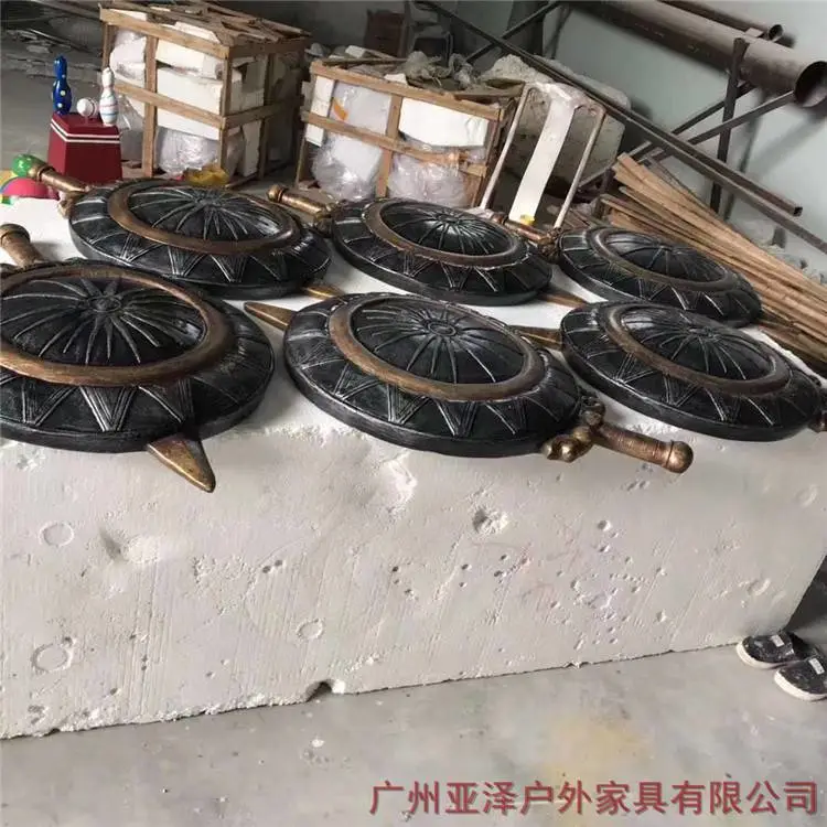 荆州 园林主题展览玻璃钢人物雕塑 玻璃钢商场美陈门口迎宾摆件雕塑 户外玻璃钢景观昆虫摆件