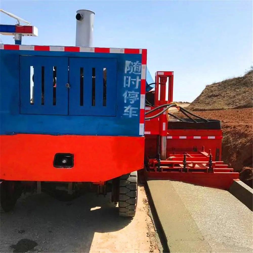 进口路边成型机 自走式马路牙子滑模机 简易护坡滑膜机