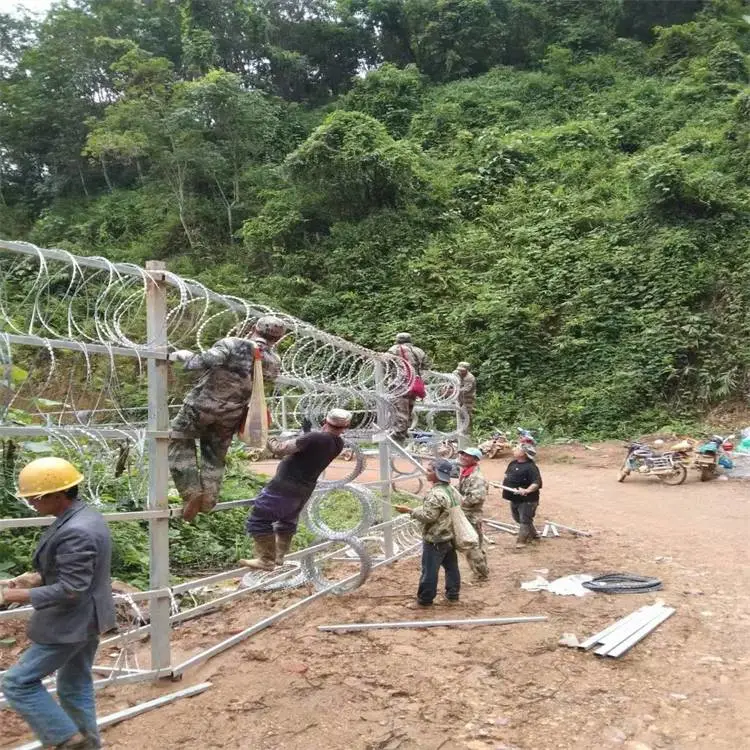 保山 定做螺旋刺丝滚笼 定做热镀锌刀片刺圈