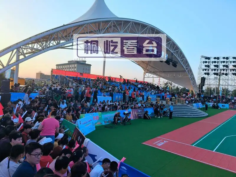篮球场观众看台租赁 篮球临时看台搭建 篮球赛事看台
