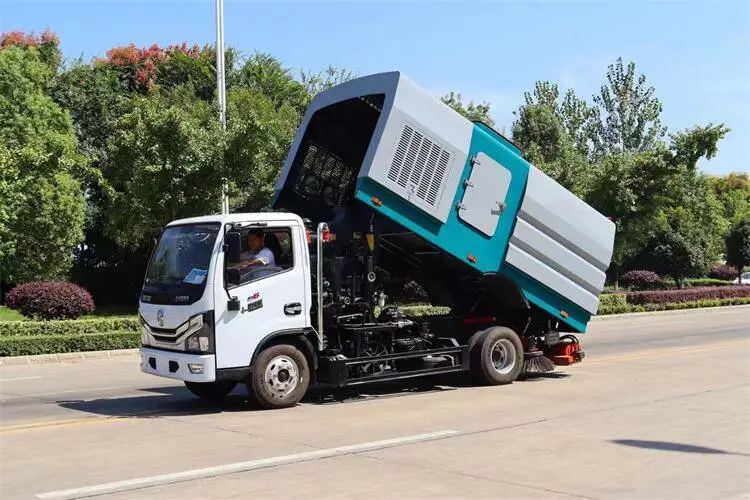 马路清扫车厂家 20吨扫路车多少钱 粉尘灰尘吸尘车